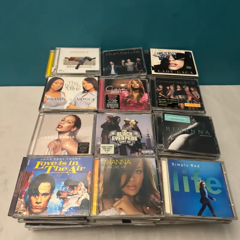 Colección de CDs de música pop y rock - 4