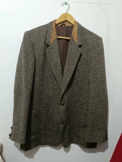 Blazer de lana con detalles en gamuza - miniatura 1