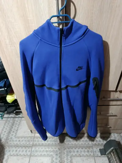 Polerón y pantalon Nike tech azul con capucha - miniatura 2