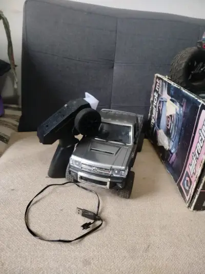 Autos RC a Control Remoto  Listos para Usar - miniatura 3