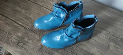 Botines azules con cierre laterales - miniatura 2