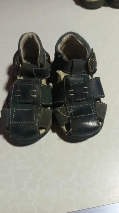 Sandalias para niño - miniatura 1