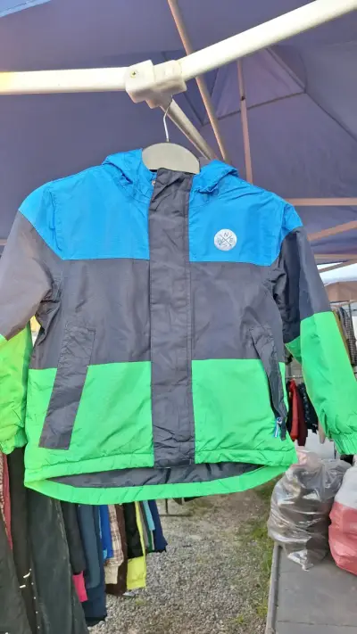 Chaquetas y pantalones de invierno variados de ski - miniatura 2