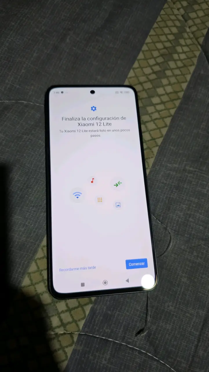 Smartphone Xiaomi12 lite con pantalla AMOLED - 4