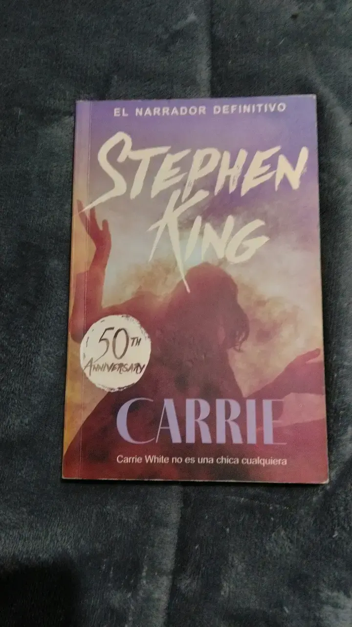 Libro Carrie de Stephen King copia