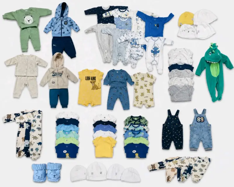 Lote de ropa para bebé variada