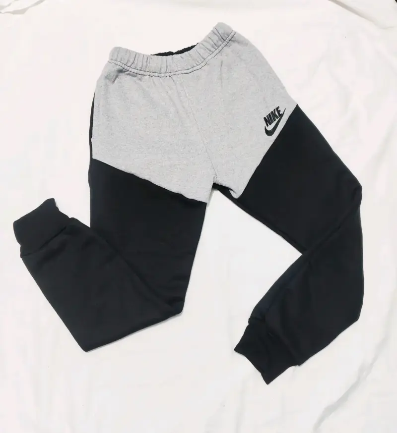 Buzo Nike tech T.Q niño 8-10 - 2
