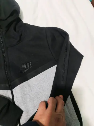 Buzo Nike tech T.Q niño 8-10 - miniatura 3