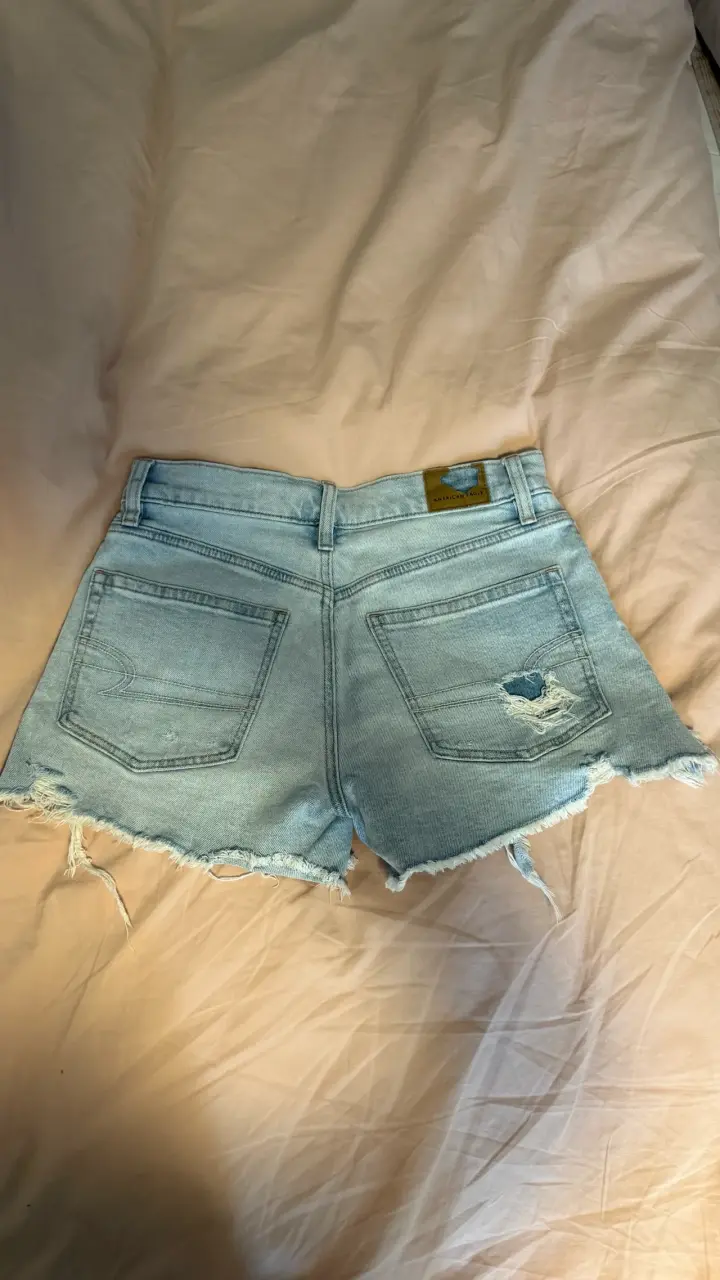 Shorts American eagle de mezclilla desgastados - 2