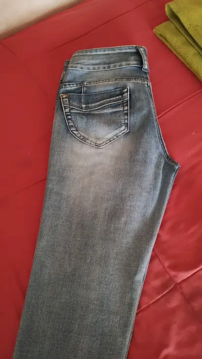 Jeans mujer 38 - miniatura 4