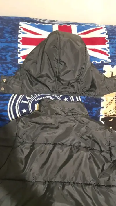 Chaqueta Tommy Hilfiger tricolor con capucha - miniatura 6
