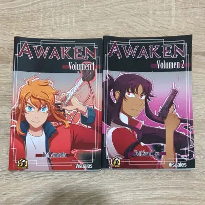 Comic Awaken Volumen 1 y 2 de Koti Saavedra - miniatura 1