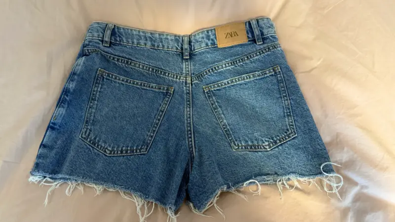Falda short Zara de mezclilla con flecos - 2