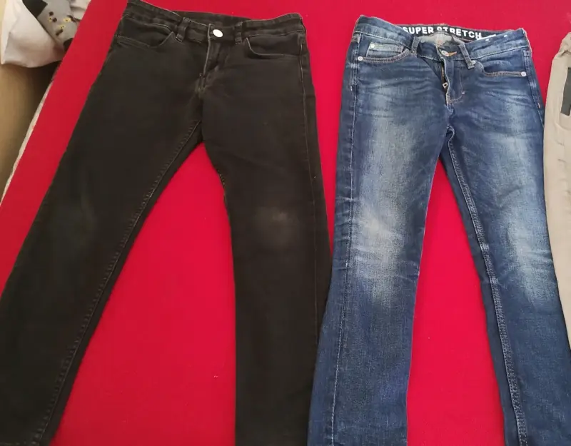 Lote de pantalones para niño en varios colores - 5