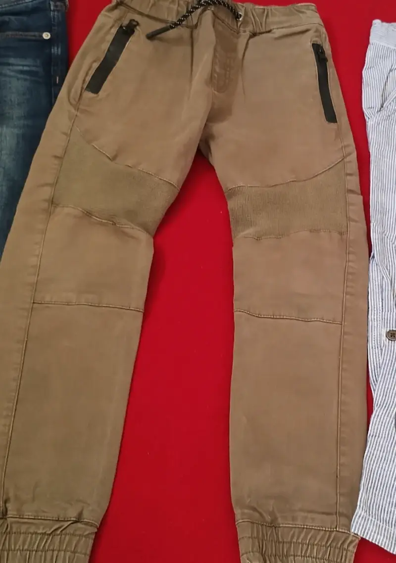 Lote de pantalones para niño en varios colores - 6