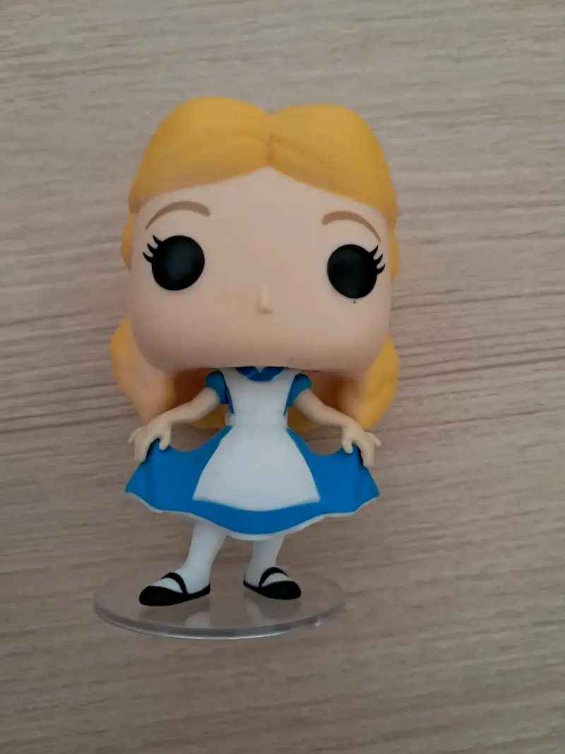 Funko Pop Alicia - 3