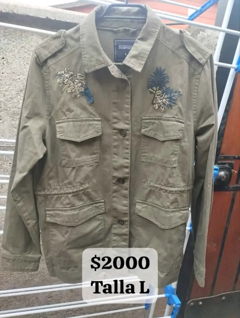 Lote de ropa o venta en unidad - 3