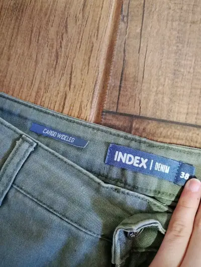 Pantalones cargo verdes para mujer - miniatura 2