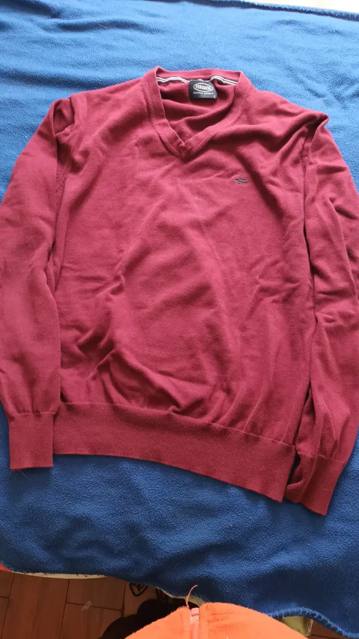 Suéter Ferouch rojo cuello en V - 2