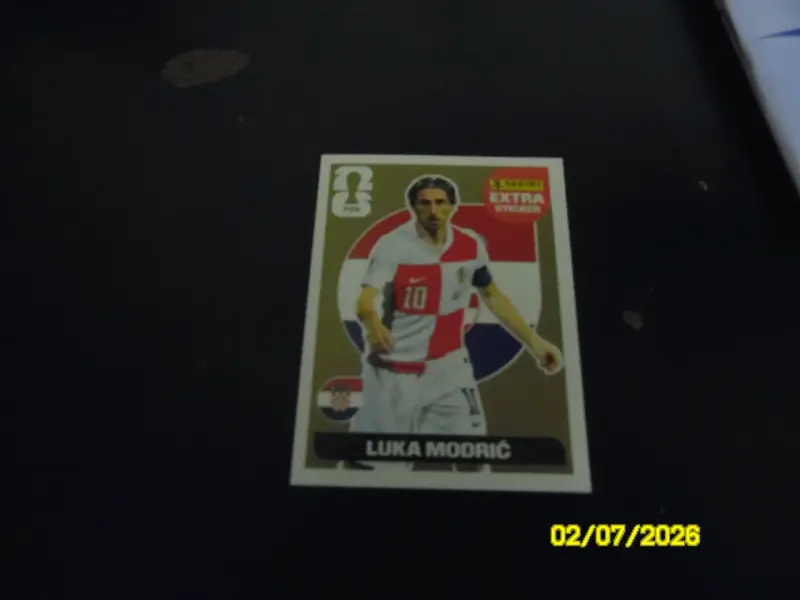 Lámina Panini Extra Sticker Luka Modric FIFA - 3