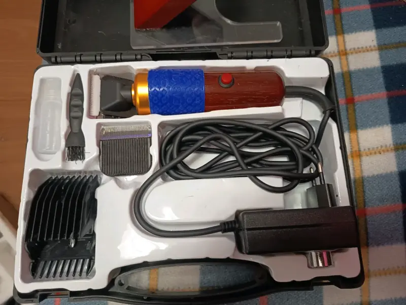 Máquina tufting - Proyector y cortadora de pelo - 2