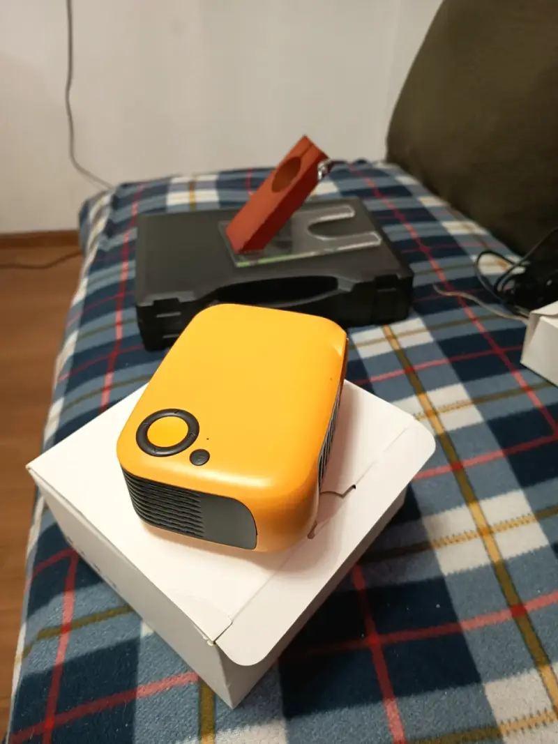 Máquina tufting - Proyector y cortadora de pelo - 4