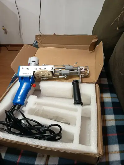 Máquina tufting - Proyector y cortadora de pelo - miniatura 5