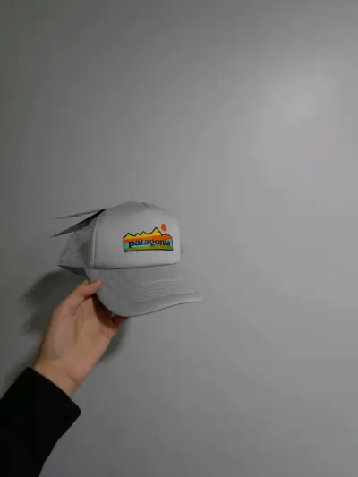 Gorra verde Patagonia con logo - miniatura 5