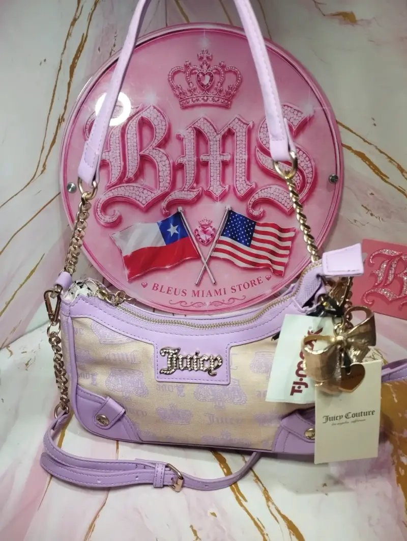 Bolso Juicy Couture lavanda con detalles dorados - 2