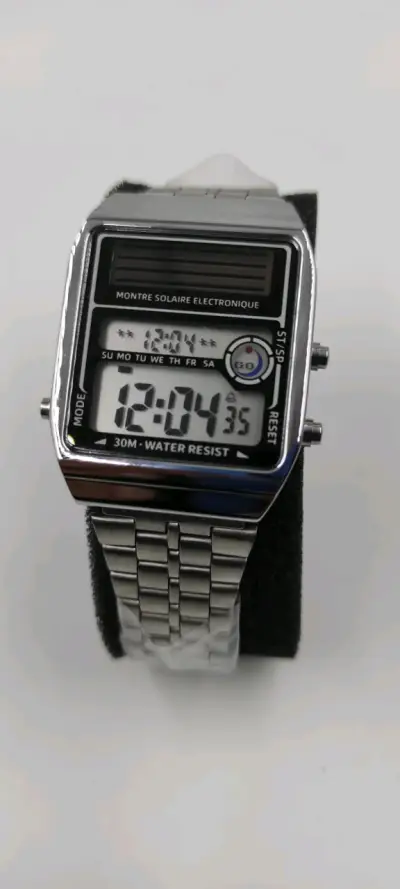 Reloj digital solar resistente al agua - miniatura 4