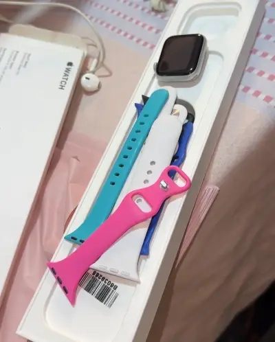 Apple Watch con correas intercambiables - miniatura 2