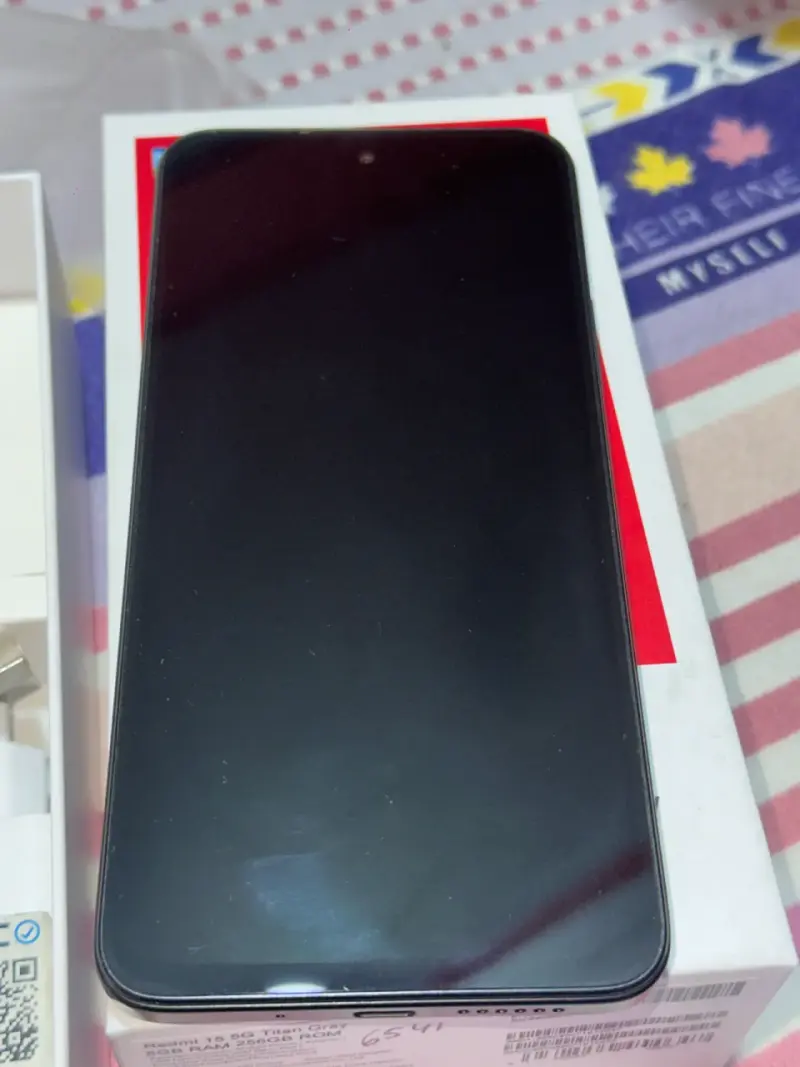 Smartphone Redmi 15 5G con batería de 7000mAh - 2