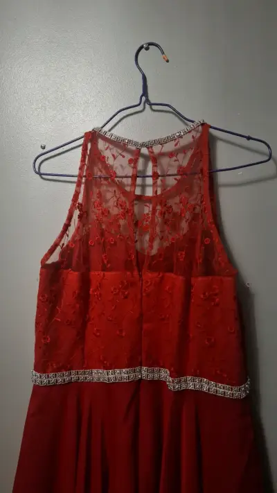 Vestido Rojo Gala 8vo Básico - miniatura 4