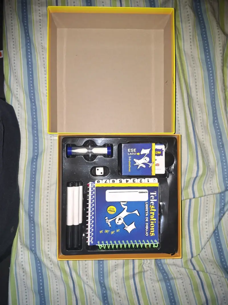 Juego de mesa Telestrations original - 3
