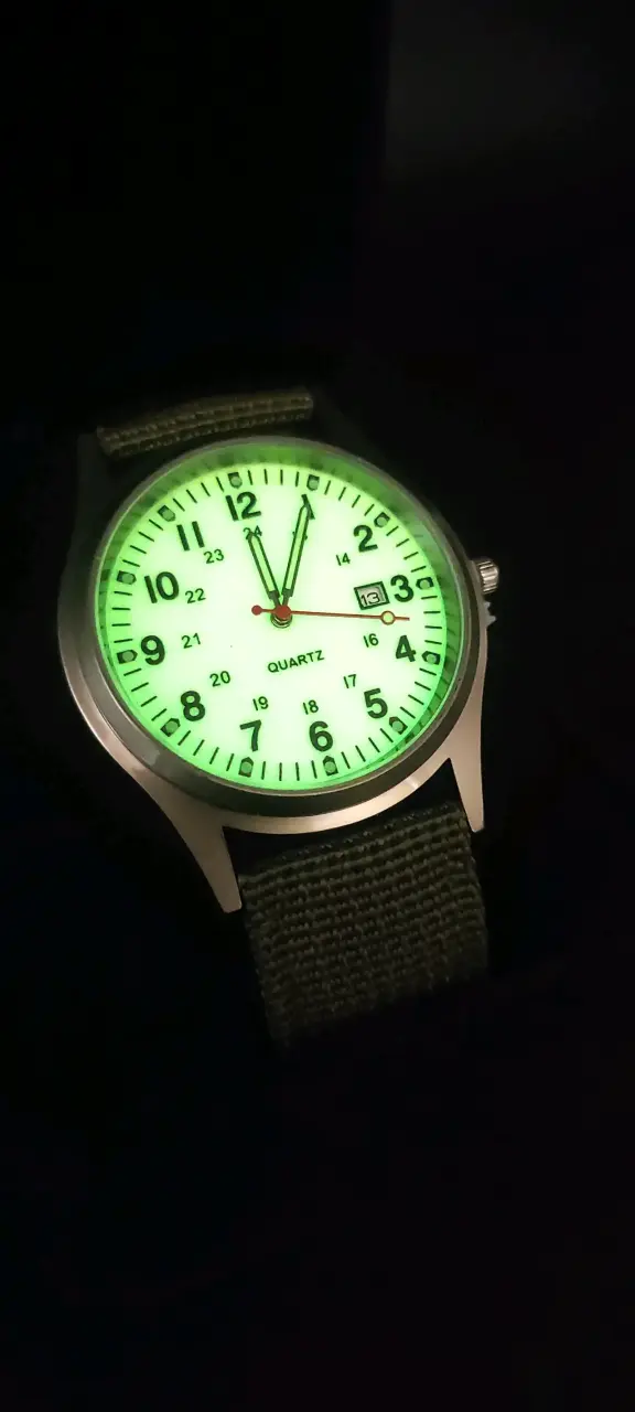 Reloj de pulsera militar con correa verde - 5