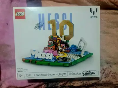 Set de construcción LEGO Messi 500 piezas - miniatura 1
