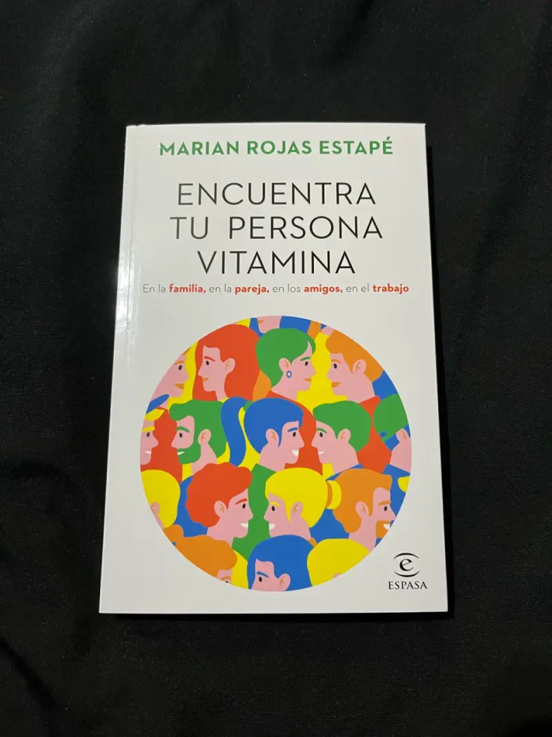 Libro 'Encuentra tu persona vitamina' de Marian Rojas