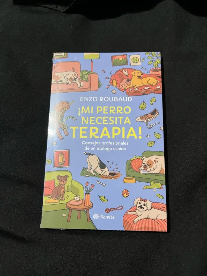 Libro '¡Mi perro necesita terapia!' de Enzo Roubaud