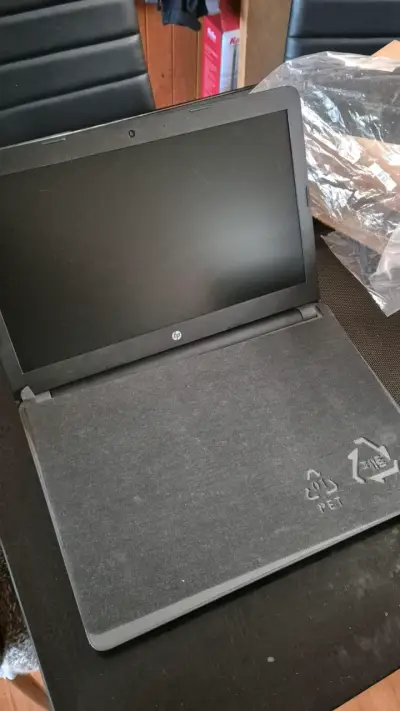 Vendo o permuto por ipad 10°gen - miniatura 1