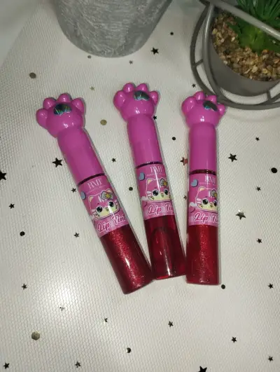 Brillo labial RVT con diseño de pata - miniatura 2