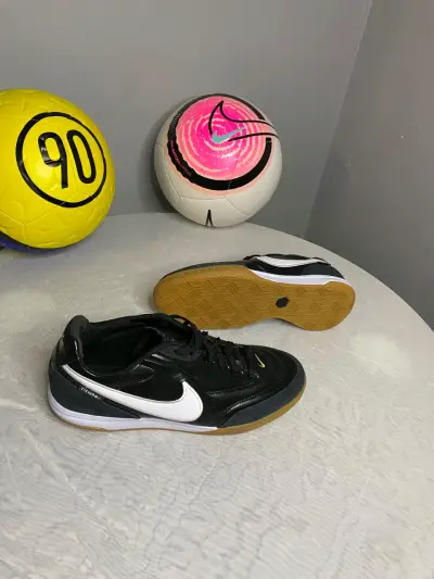 Zapatillas deportivas Nike Tiempo negras - miniatura 1