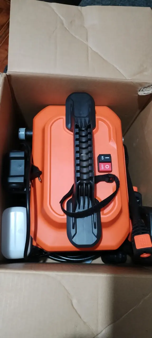 Hidrolavadora NUEVA Black+Decker 1600 PSI 110 Bar - 5