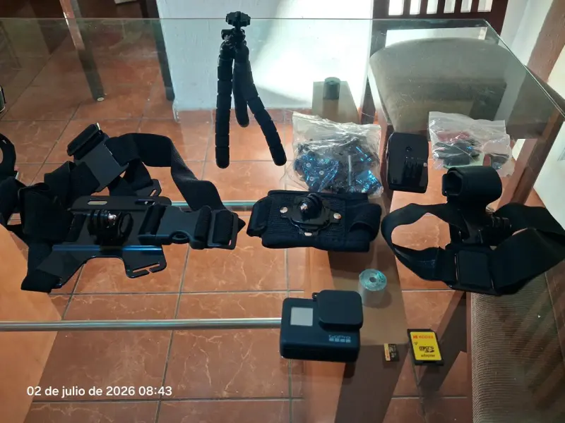 Kit de cámara Nikon D3400 + 3 lentes y accesorios - 5