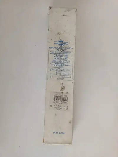 Aislador eléctrico cerámico doble tornillo - miniatura 4