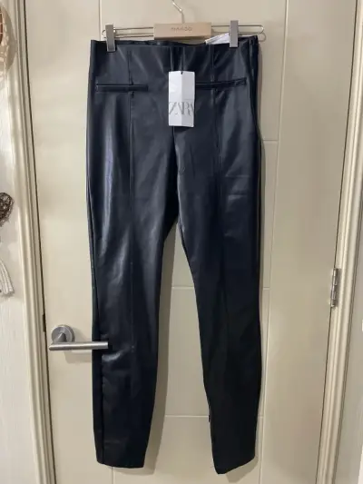 Pantalones de cuero sintético Zara negros - miniatura 1