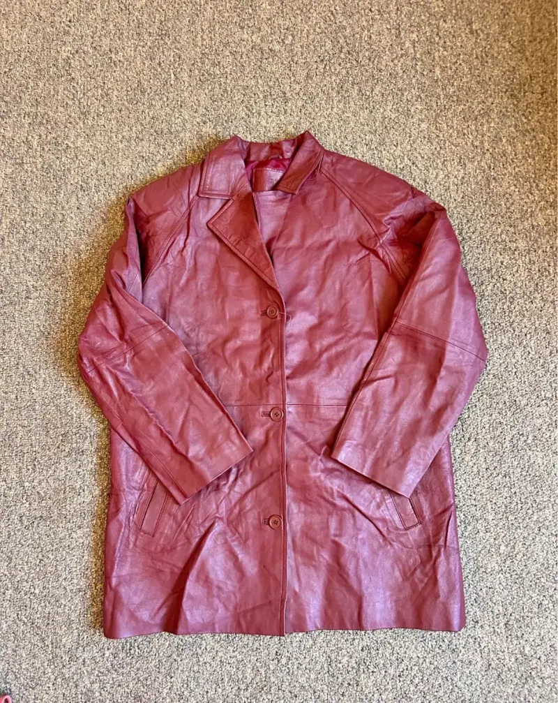 Abrigo de cuero rojo para mujer - 1