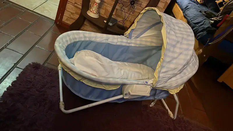 Cuna moisés portátil azul para bebé - 1