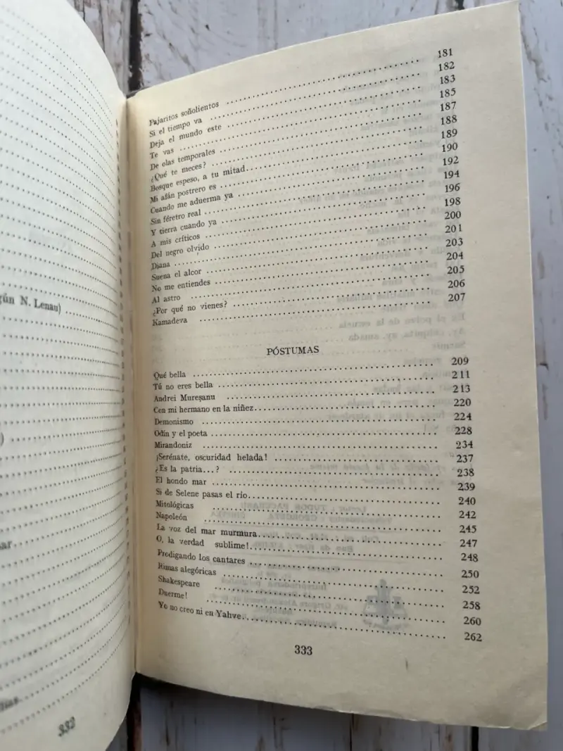 Libro 'Poesías' de Mihai Eminescu 1989 - 4