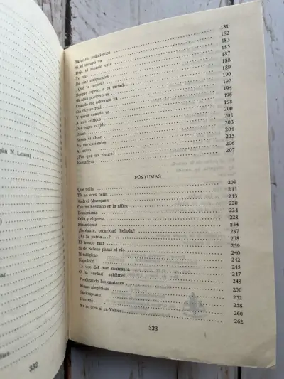 Libro 'Poesías' de Mihai Eminescu 1989 - miniatura 4