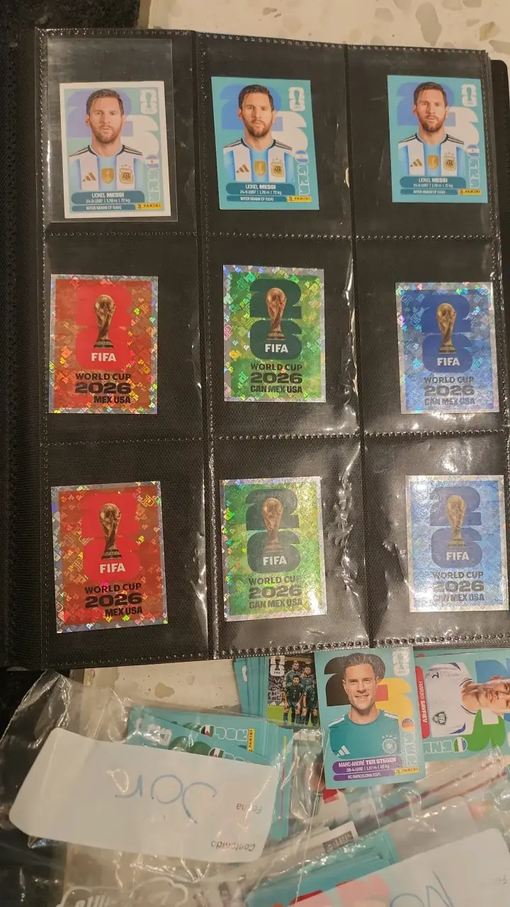 10.000 cada uno stickers Panini Mundial 2026 - 1